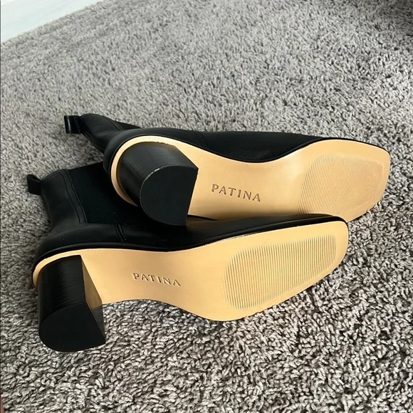 New Black Vero Chelsea Ankle Boots with Elastic Panels, size 10.5 - Picture 2 of 7